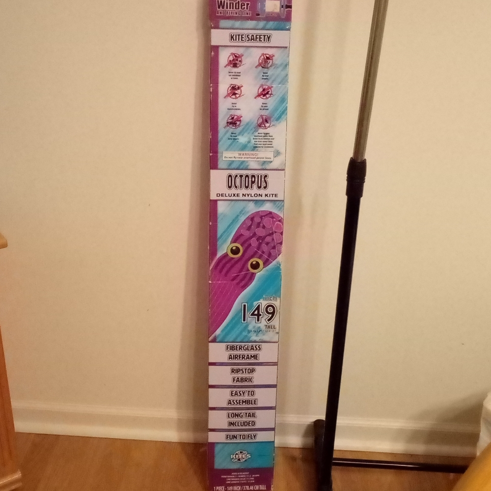 NEW 149" ripstop nylon w/fiberglass Octopus Kite